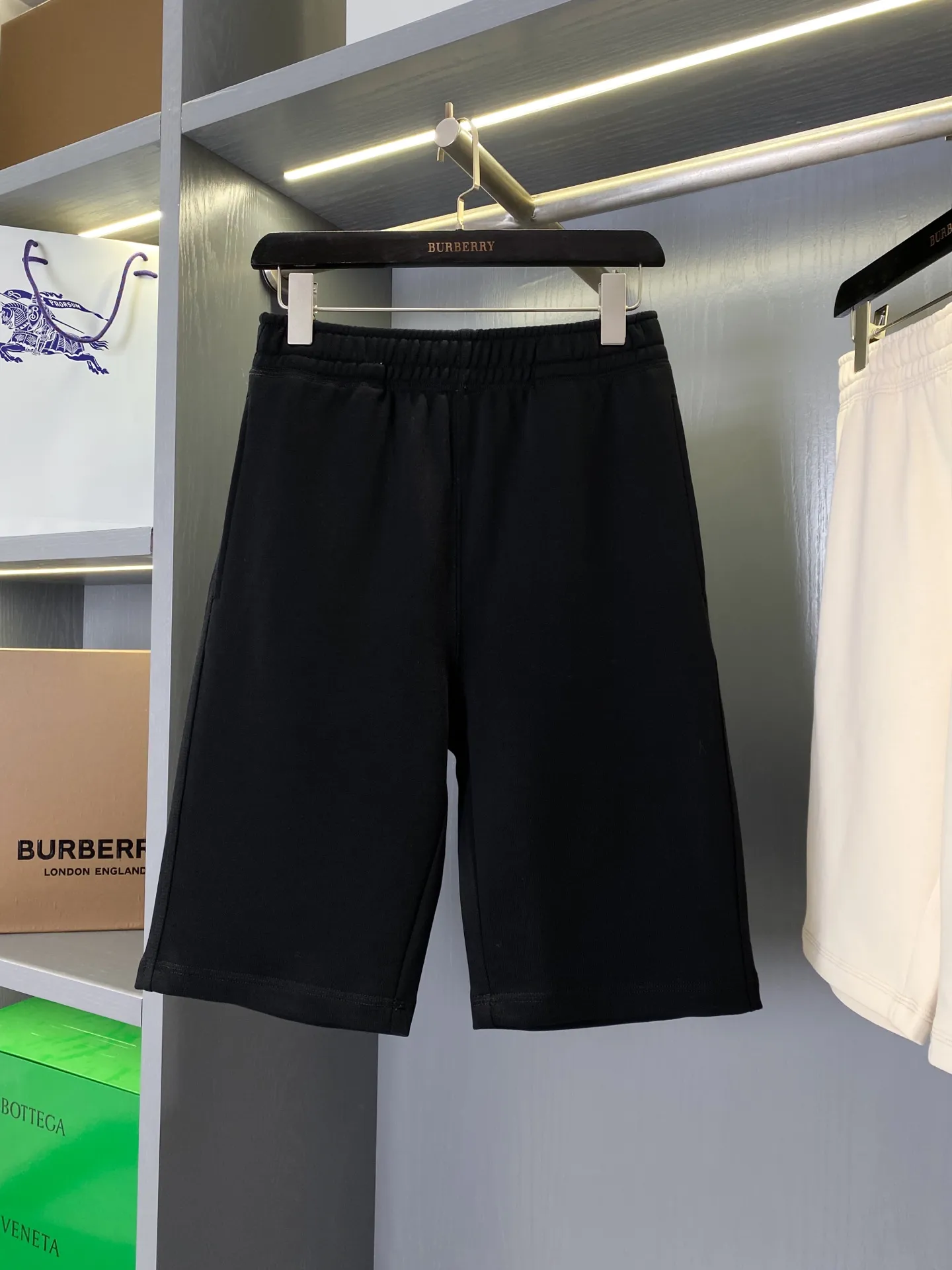 🅱️ 【2025 Series 】： Retro Versatile 、 Versatile ！ BUR ， 2025s ， 。 ，Size ， Size。 BUR ， ！！ ， ， ， ，Breathable ！ 。 ， ， ！！ ， 。OV ， 。 ， ， ！！ ， ！！ Sizes S、M、L、XL、XXL Size Size